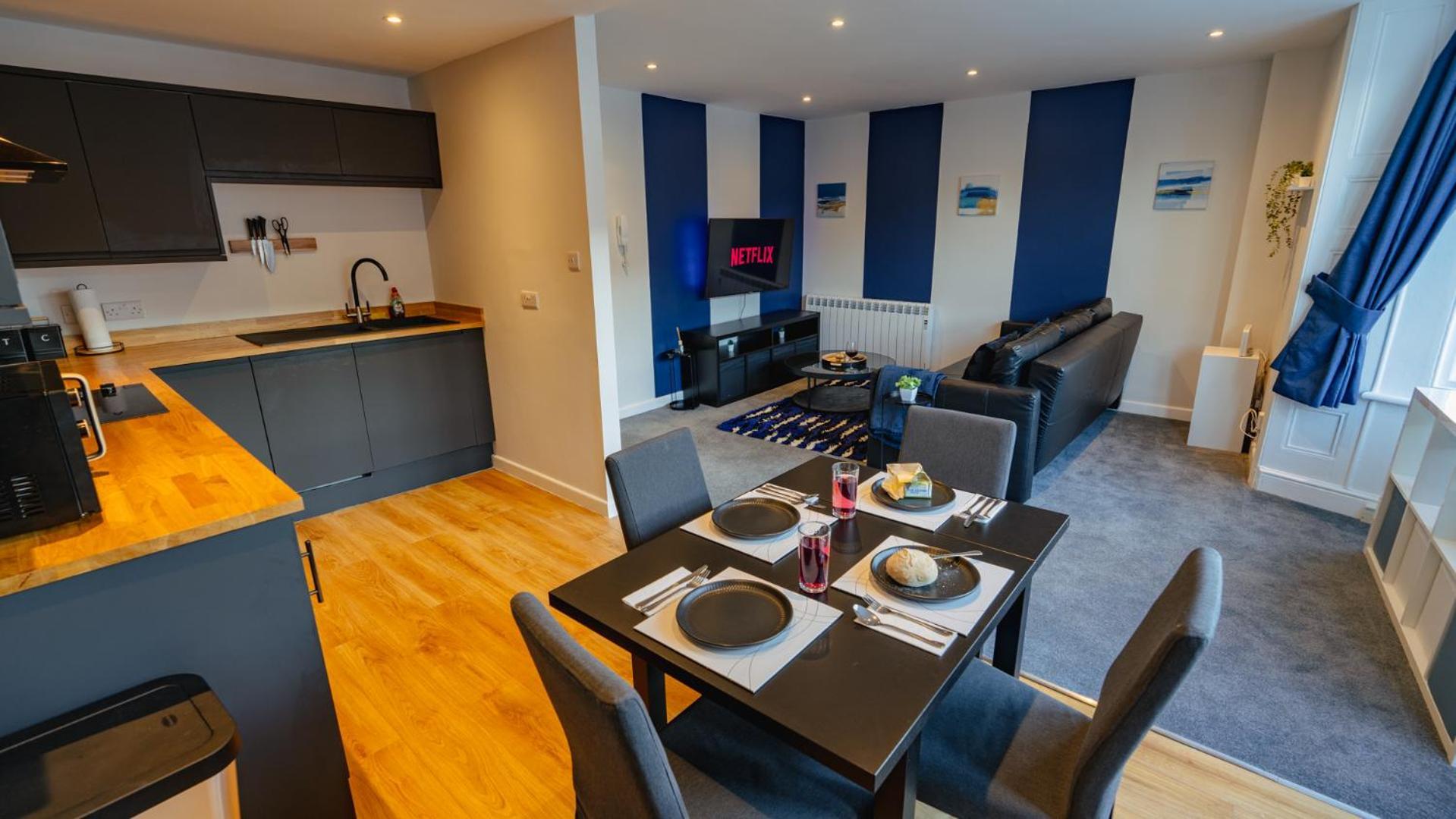 Apartment Centre - Luxury